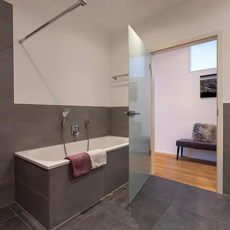 Neu Moselroyal Luxus 2-4 Pers Design Klima Apartment *